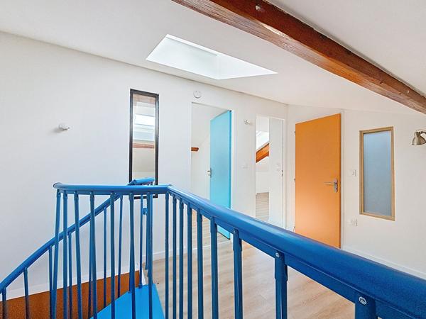 MAXEVILLE Appartement duplex - 2 ou 3 chambres - Vue sur le canal - AVOIR SANS TARDER