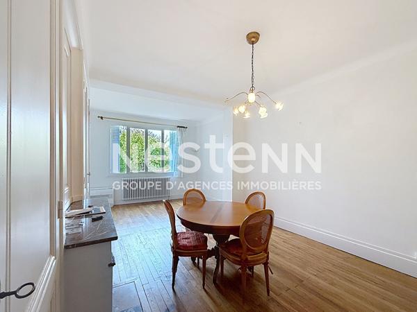 Maison individuelle avec cachet  4 Pieces avec 3 chambres dans le Triangle d Or - 69500 BRON