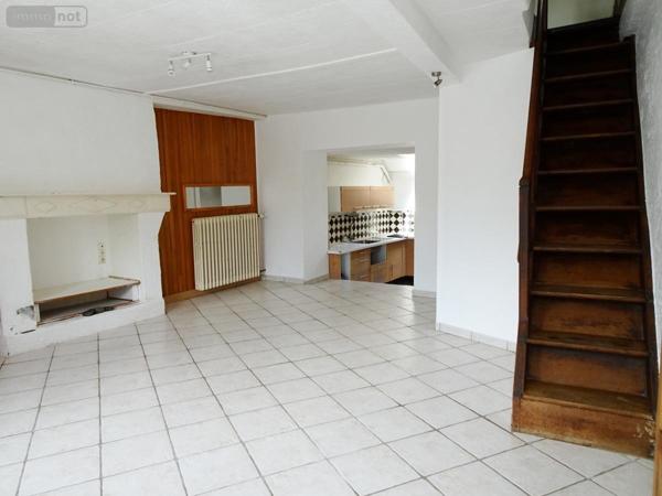 Maison à vendre à Malestroit dans le Morbihan (56140), ref : 56049-671