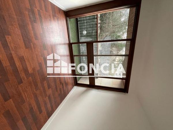 Location Appartement 2 pièces 44.7 m² - 36 RUE VICTOR HUGO Carrieres Sur Seine 78420