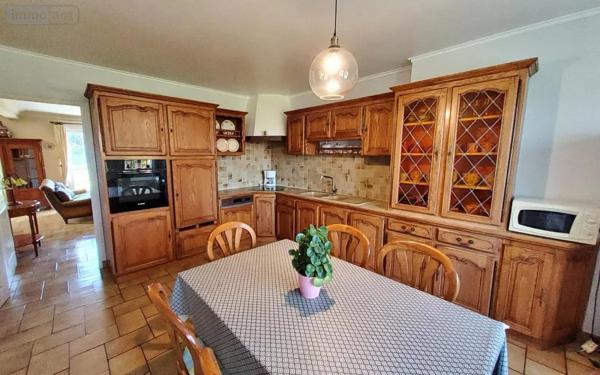 Achat - Maison Carhaix-Plouguer 29270 7 pièces 166 m 2 6132 m 2