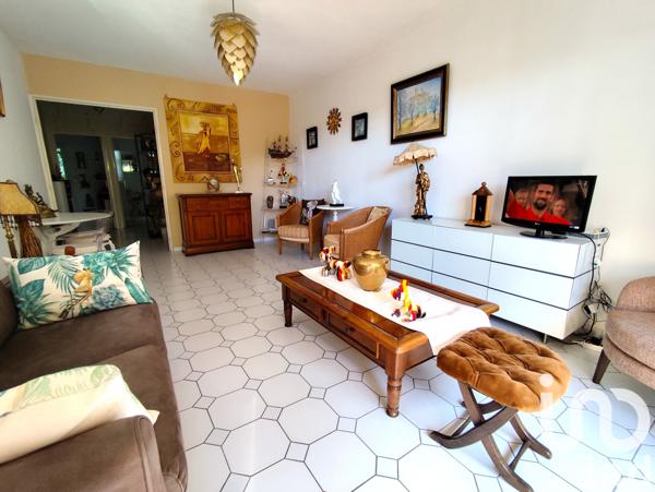 Appartement à vendre 3 pièces 66 m² Hyères
