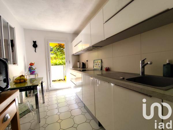 Appartement à vendre 3 pièces 66 m² Hyères