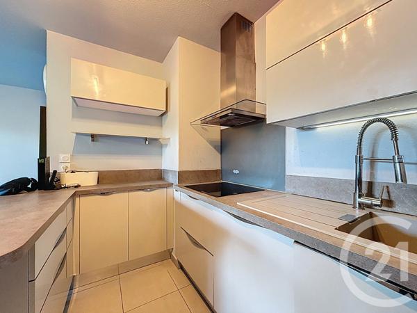 Appartement F3 à vendre  3 pièces - 64,45 m2 MARSEILLE - 13009