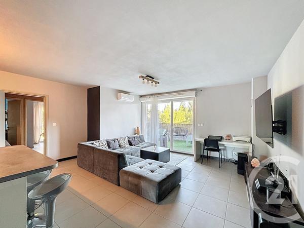 Appartement F3 à vendre  3 pièces - 64,45 m2 MARSEILLE - 13009