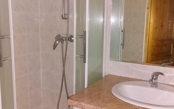 Appartement à vendre    3 pièces • 48,09 m2 Aubenas