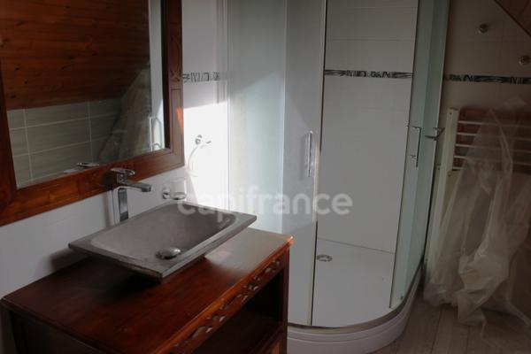 EXCLUSIVITE Longère de 177 m2 en pierres à vendre, 7 pièces GUENGAT (29) terrain de 1359 m2, rénovée