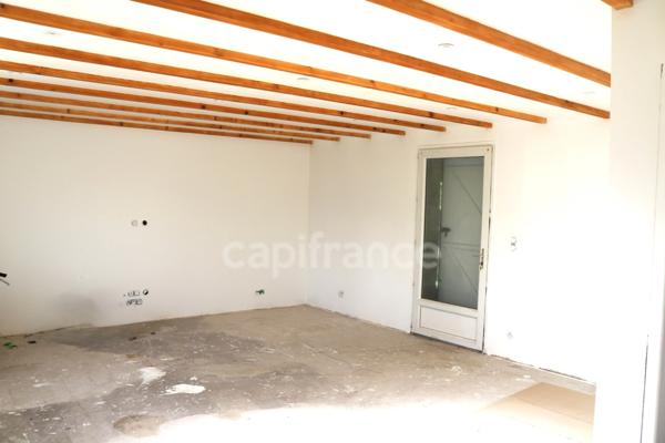 EXCLUSIVITE Longère de 177 m2 en pierres à vendre, 7 pièces GUENGAT (29) terrain de 1359 m2, rénovée