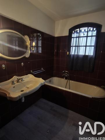 Maison à vendre 5 pièces 200 m² La Seyne-sur-Mer