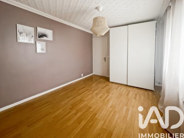 Maison à vendre 6 pièces 130 m² Saint-Pierre-lès-Nemours