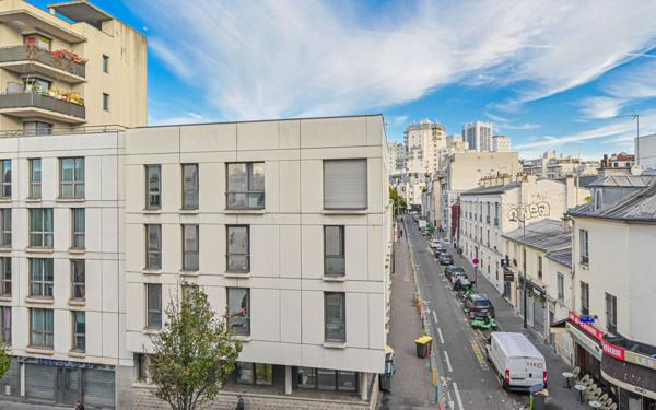 Appartement à vendre    2 pièces • 30,14 m2 Paris 20