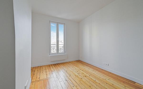 Appartement à vendre    2 pièces • 30,14 m2 Paris 20