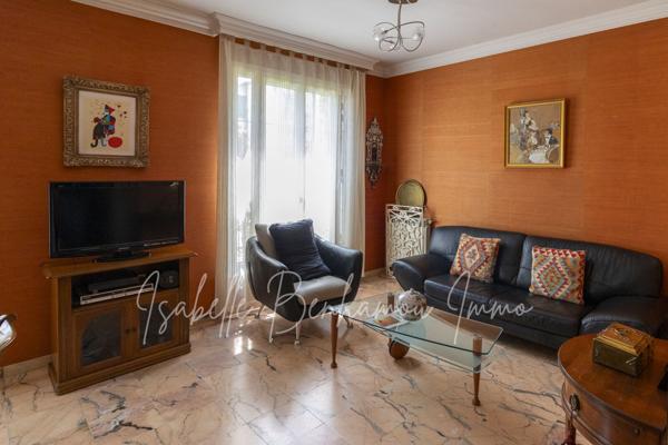 Belle maison indépendante dans un quartier recherché