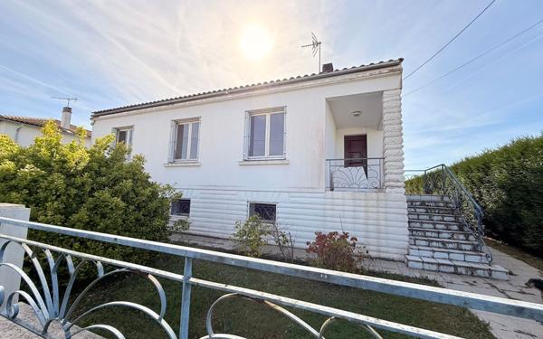 Maison à vendre    5 pièces •  Surgères