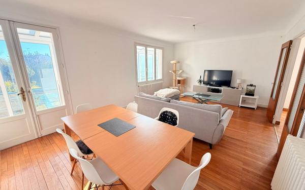 Maison à vendre    5 pièces •  Surgères