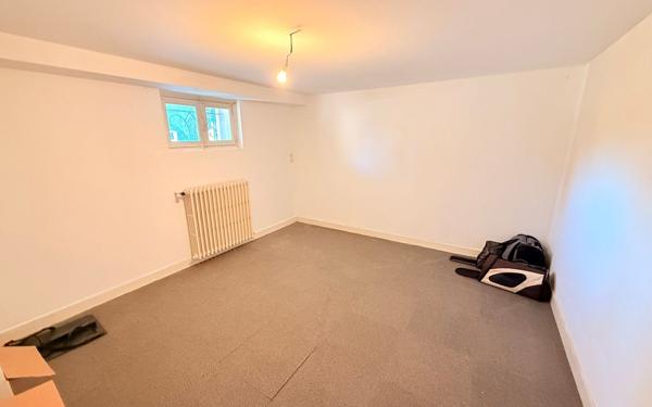 Maison à vendre    5 pièces •  Surgères