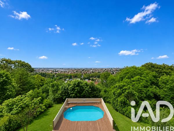 Maison à vendre 9 pièces 215 m² Chennevières-sur-Marne