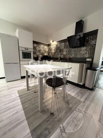 Proche de la gare appartement entierement meublé avec goût  2 pièces 67 m²