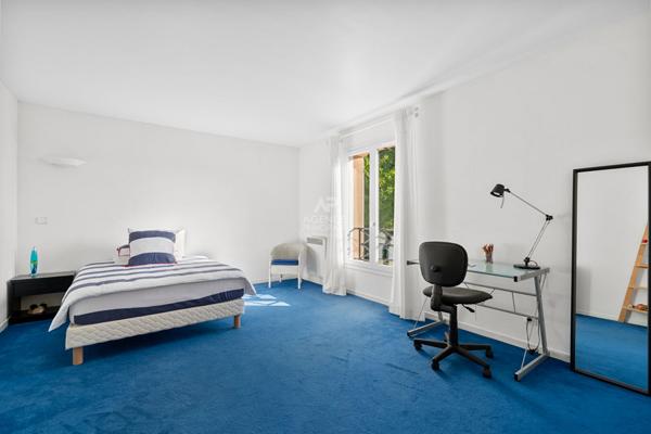 Maison Fourqueux 9 pièce(s) 262 m2 €1 395 000 ** - Référence 17239