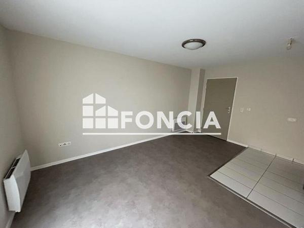 Location Studio 25.06 m² - 18 RUE DE LA REPINIERE Beauvais 60000