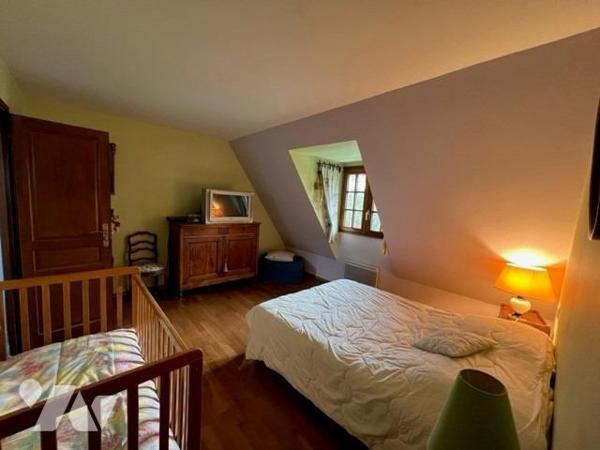 BLONVILLE SUR MER BELLE PROPRIETE BEAUX VOLUMES