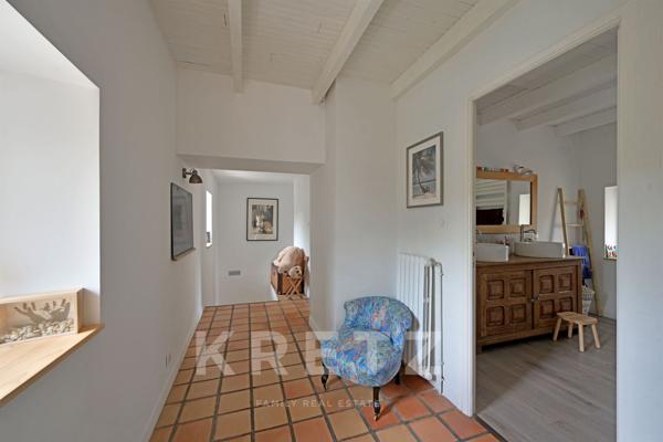 Mazet en pierre rénové, 170 m², piscine et grand terrain près d’Uzès