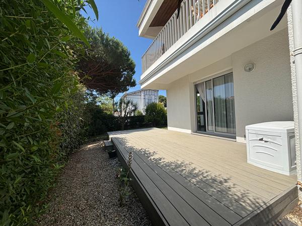 17200 ROYAN ROYAN