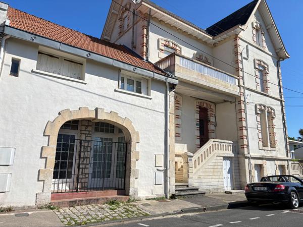 17200 ROYAN 200 m mer, t3 terrasse de 60m²
