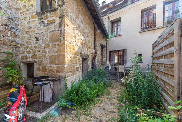 Cergy (95000) RARE - INVESTISSEMENT CLE EN MAIN - RENDEMENT 8% - MAISON CERGY VILLAGE