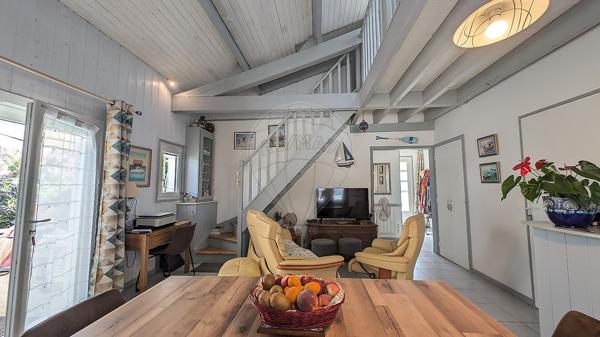 Maison 2 chambre(s) à vendre - Les Mathes, Charente-Maritime - 17