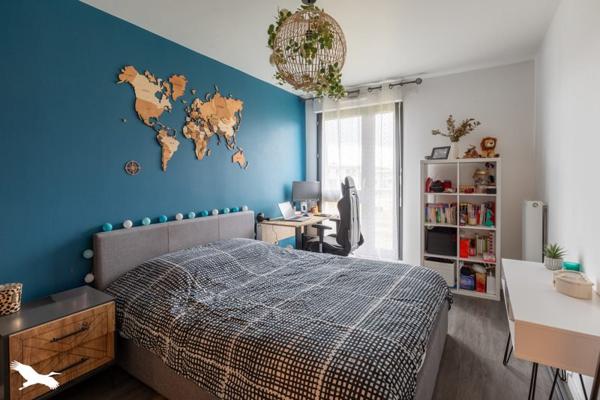 Appartement à vendre |                                       Saint-Cyr-l'École |                                        3 pièces  |  65 m²