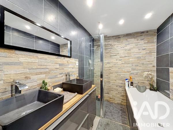 Maison à vendre 5 pièces 130 m² Marseille 11