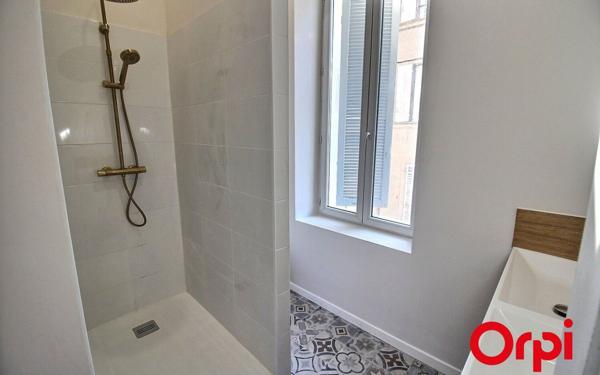 Appartement à vendre    4 pièces • 100,28 m2 Auriol