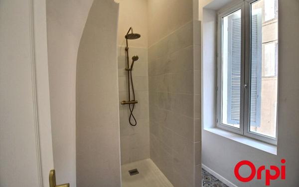 Appartement à vendre    4 pièces • 100,28 m2 Auriol