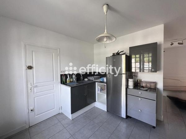 Maison
         3 pièces
        - 60 m² Exclusivité 262 000 € *