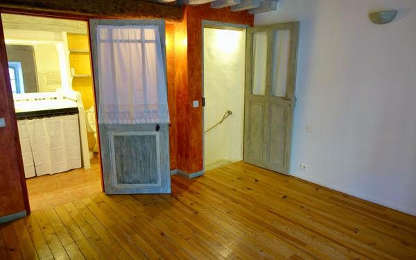 Maison à louer    2 pièces • 45,74 m2 Vitrolles-en-Lubéron