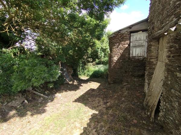 Grange 115m² à rénover, sur terrain de 830m², Divatte sur Loire (44450)