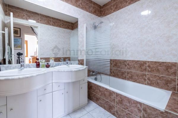 Duplex Arcueil 74.64 m²