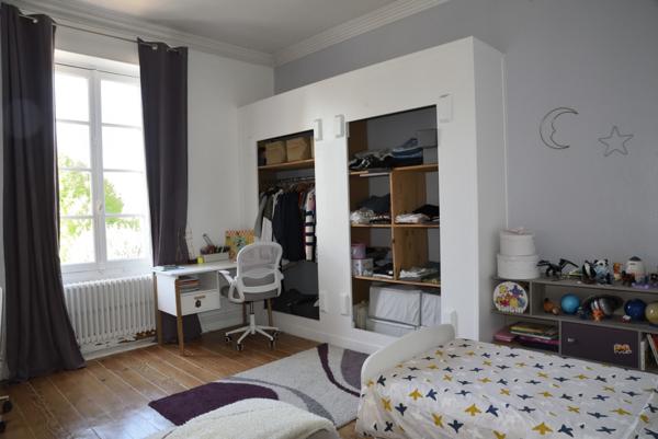Maison de caractère avec beau jardin arboré avec possibilité local professionnel - Bram (11150)