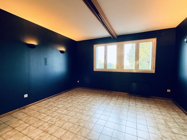 Local commercial 63 m² – Idéal professions médicales / paramédicales / bien‑être ou autres... - Castelnaudary (11400)