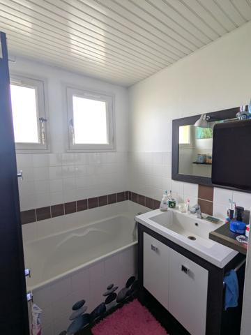 Melesse (35520) Maison familiale - plein centre Melesse