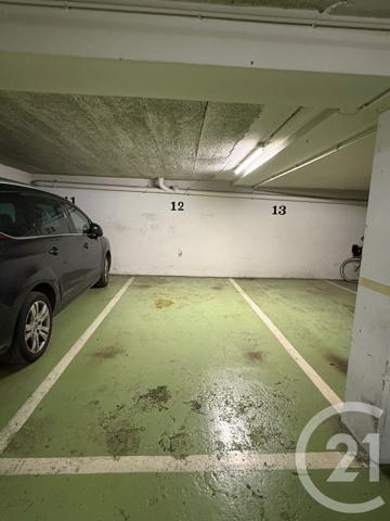 Parking à vendre  11 m2 PARIS - 75010