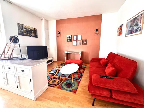 Duplex corps de ferme 89m2 2ch 2pl parking