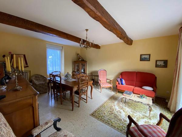 Maison à louer    4 pièces • 125 m2 Guitalens-L'Albarède