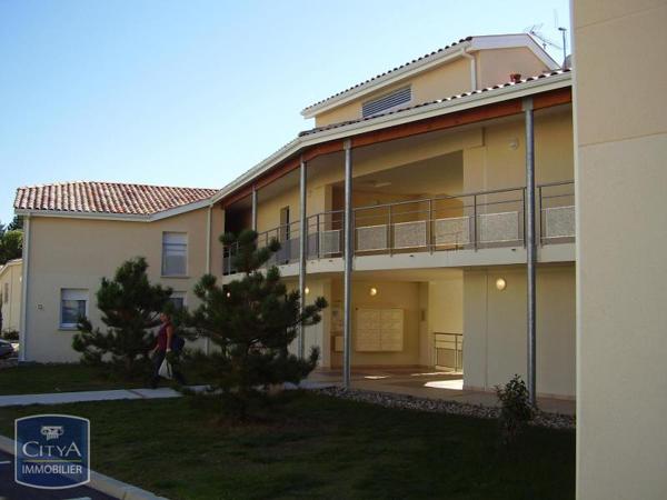 Appartement à louer 2 pièces 48.25m² Moissac (82200)