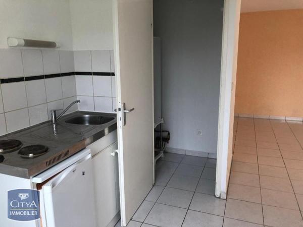 Appartement à louer 2 pièces 48.25m² Moissac (82200)