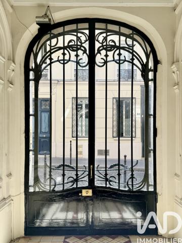 Appartement à vendre 4 pièces 96 m² Paris 17