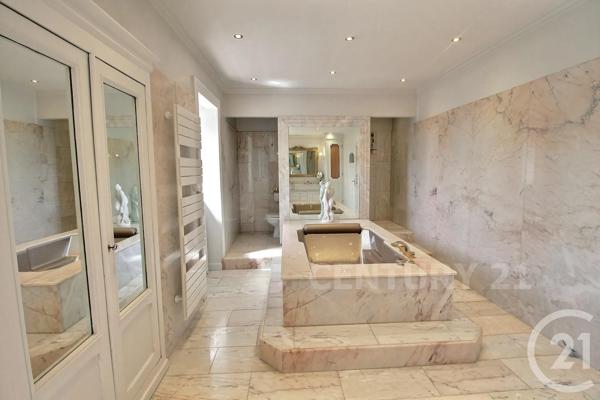 Maison à vendre  8 pièces - 258,41 m 2   ST AVOLD  - 57