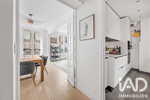 Appartement à vendre 4 pièces 62 m² Paris 8