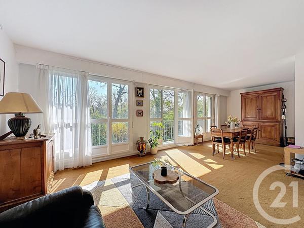 Appartement F6 à vendre  6 pièces - 100,16 m2 LE VESINET - 78